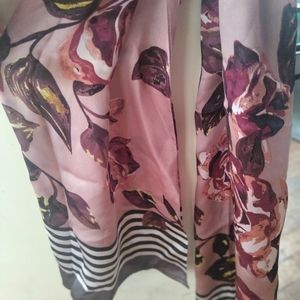 Vince Camuto 100% Silk 70 x 18 Floral Stripes Scarf